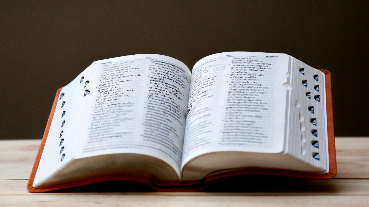 Should I use a dream dictionary?